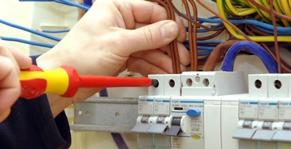 electrician services performing professional electrical panel wiring and connections in New Orleans, LA