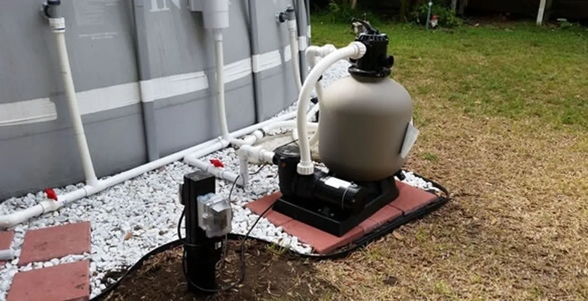 pool pumps service with professionally installed pool pump and filtration system in New Orleans, LA